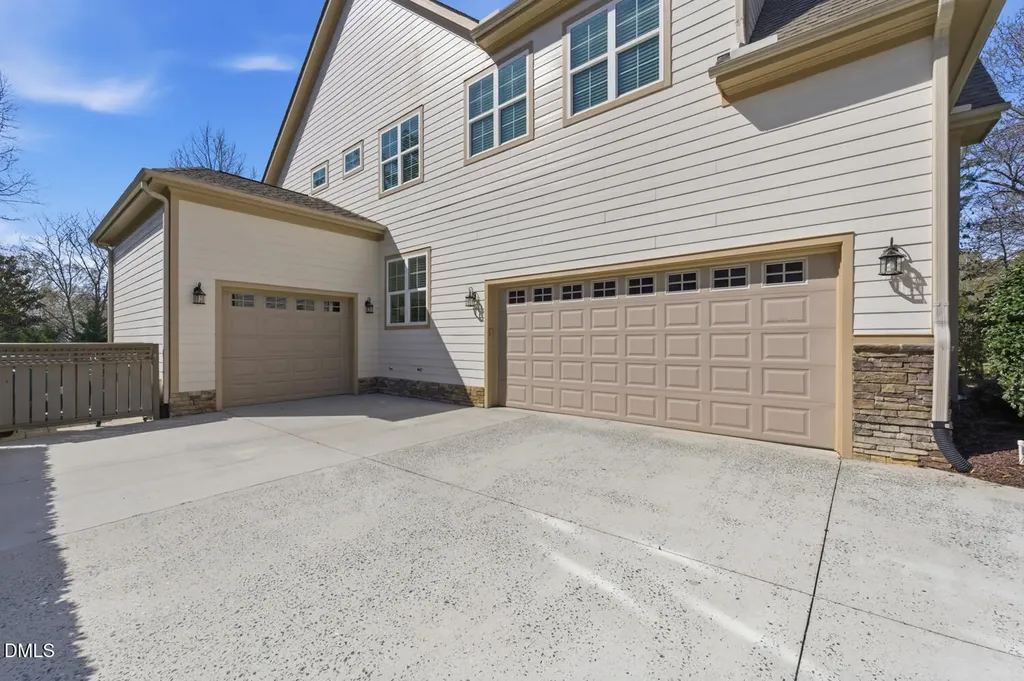 81 Golden Heather Chapel Hill NC 27517