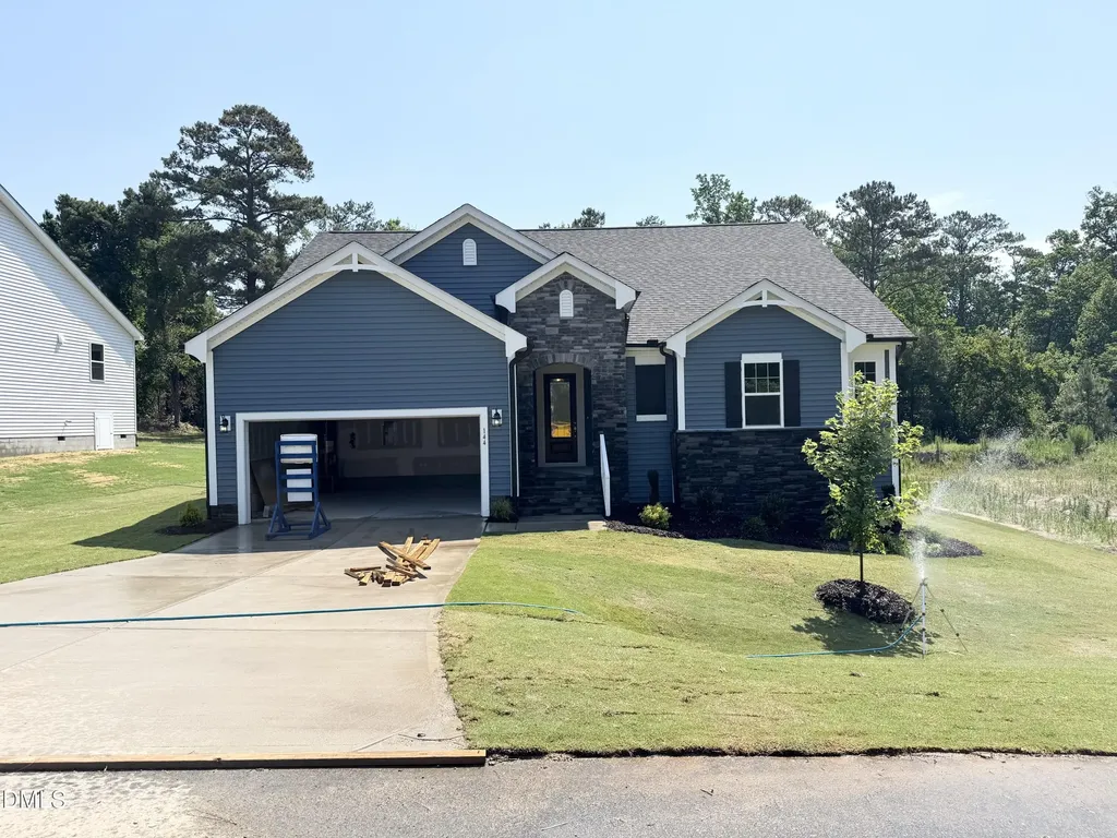 144 Golfview Avenue Benson NC 27504