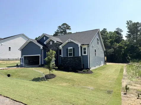 144 Golfview Avenue Benson NC 27504