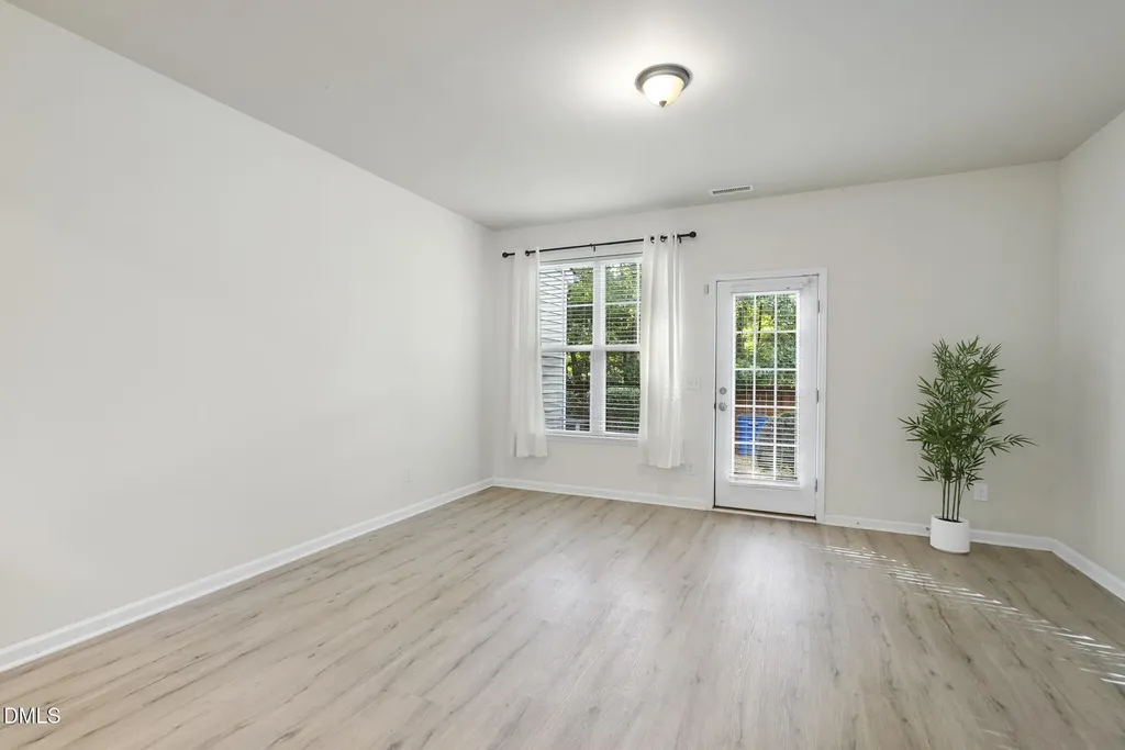 3002 Berkeley Springs Place Raleigh NC 27616