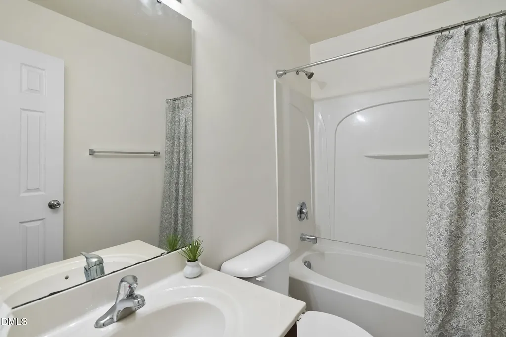 3002 Berkeley Springs Place Raleigh NC 27616