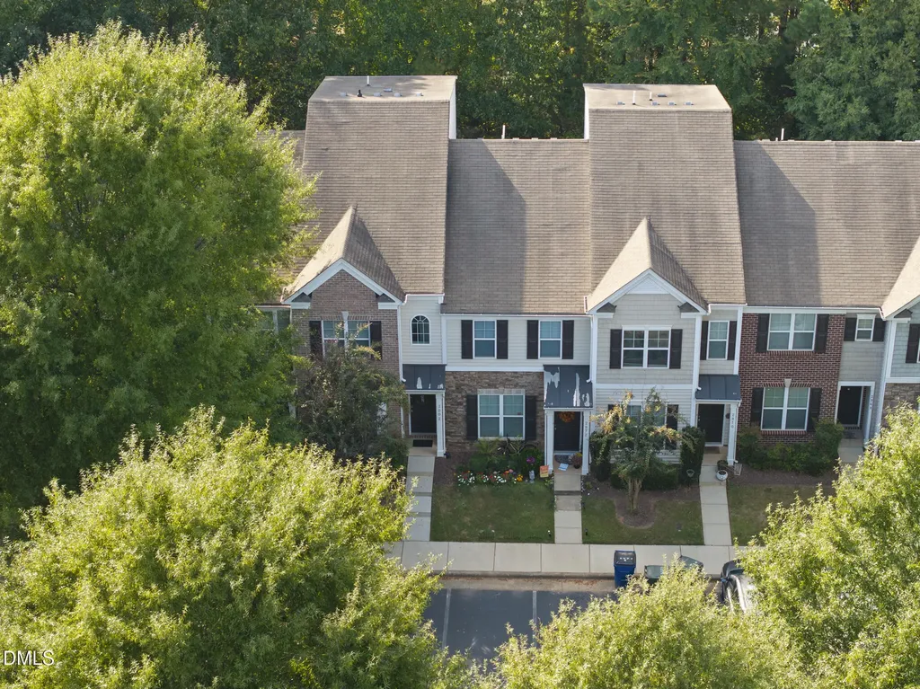 3002 Berkeley Springs Place Raleigh NC 27616