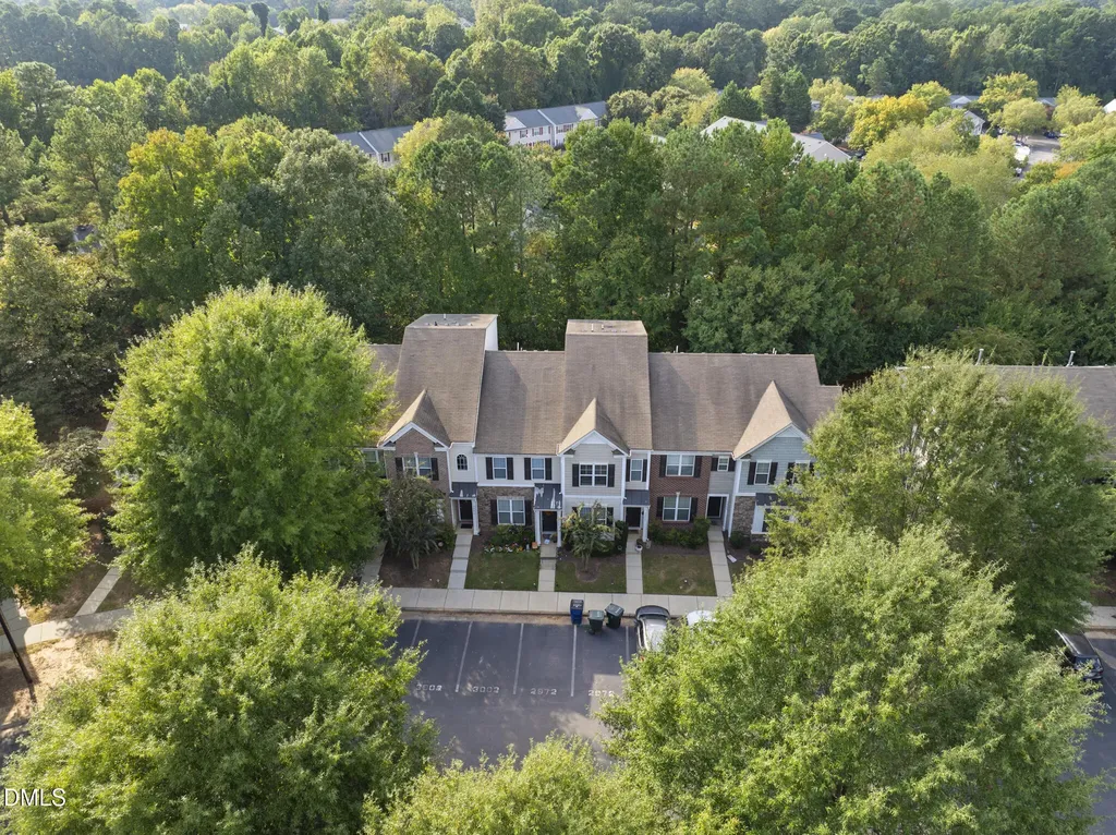 3002 Berkeley Springs Place Raleigh NC 27616