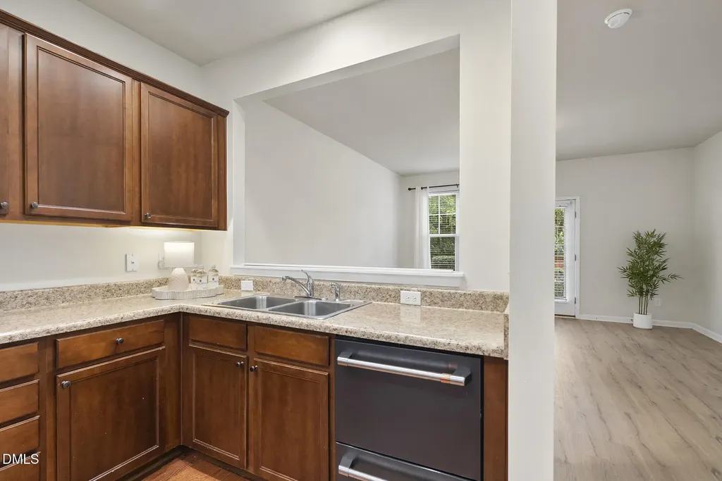 3002 Berkeley Springs Place Raleigh NC 27616