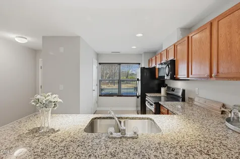 2907 Berkeley Springs Place Raleigh NC 27616