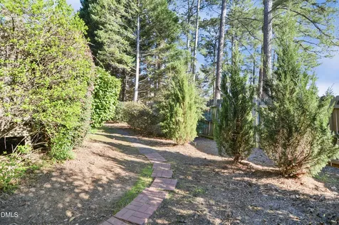 900 Albany Court Raleigh NC 27615