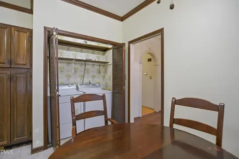 900 Albany Court Raleigh NC 27615