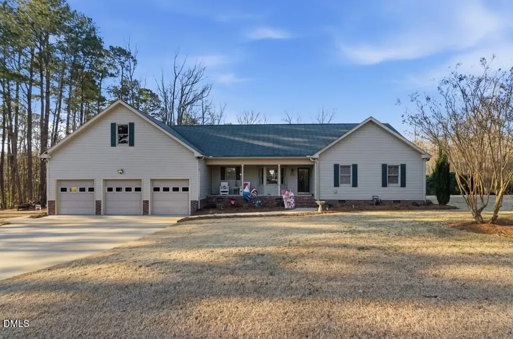 2045 Twin Acres Road Clayton NC 27520