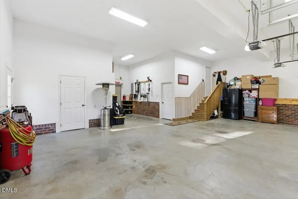 2045 Twin Acres Road Clayton NC 27520