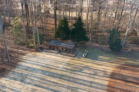 2045 Twin Acres Road Clayton NC 27520