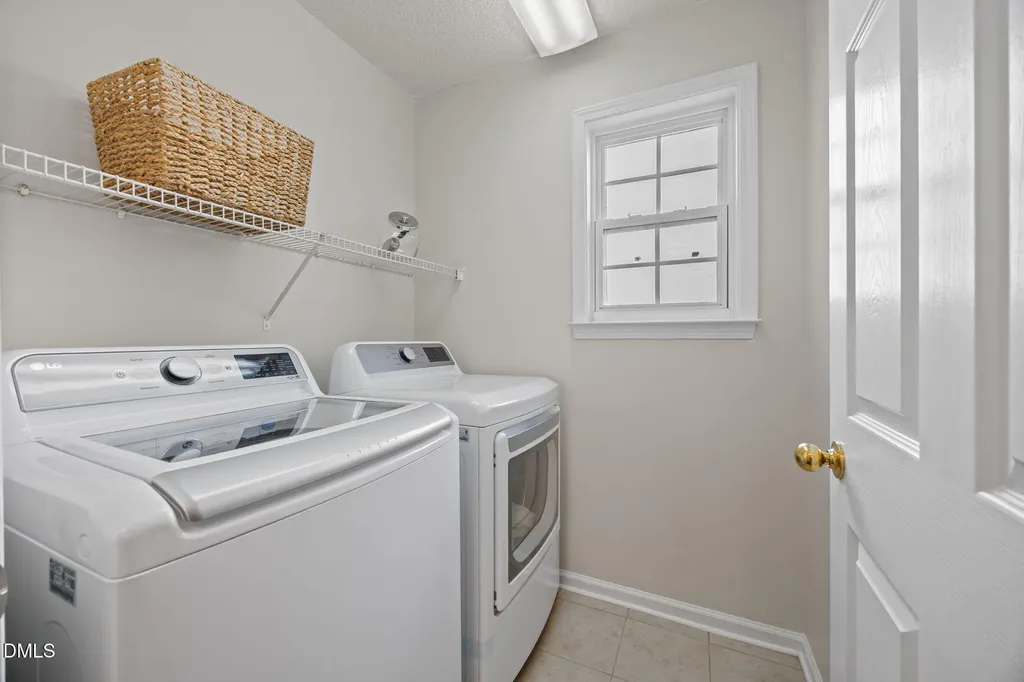 4612 Dresden Village Drive Raleigh NC 27604