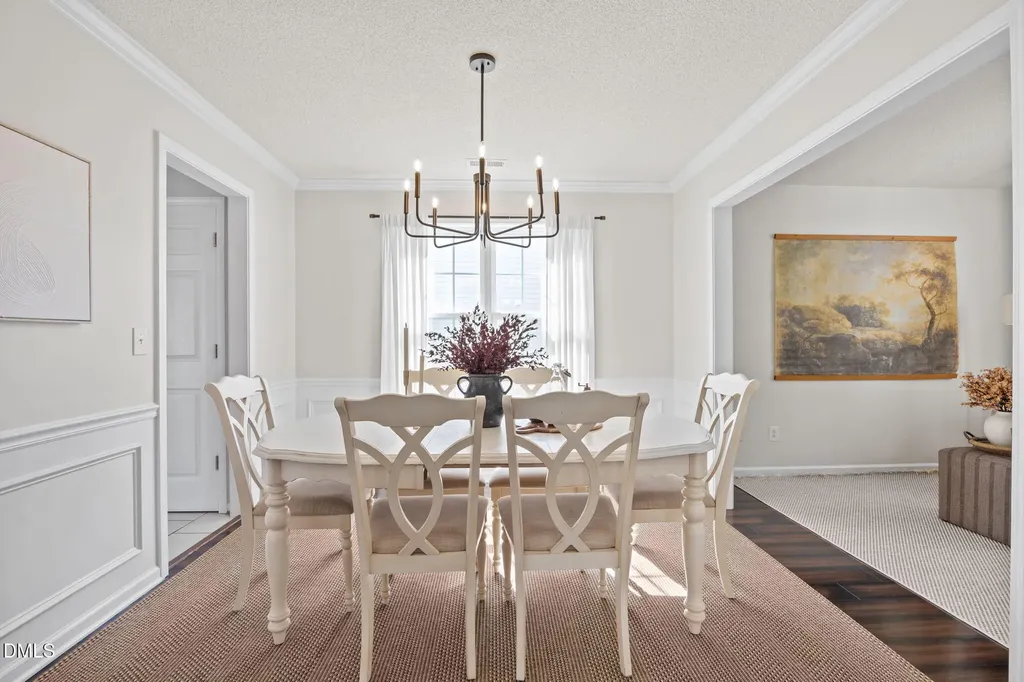 4612 Dresden Village Drive Raleigh NC 27604