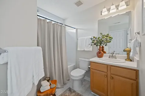 4612 Dresden Village Drive Raleigh NC 27604