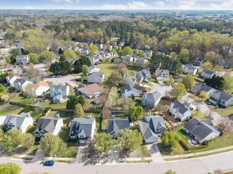 4612 Dresden Village Drive Raleigh NC 27604