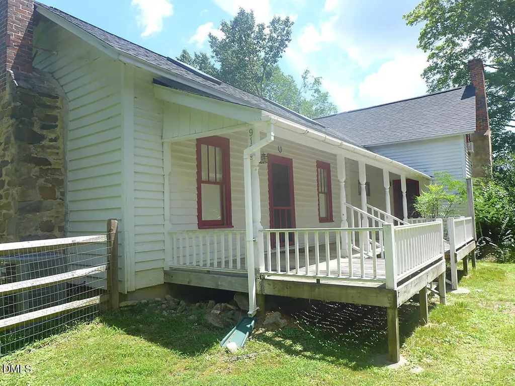 917 Phils Creek Road Chapel Hill NC 27516