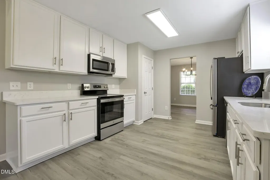 758 Sycamore Springs Drive Fuquay Varina NC 27526