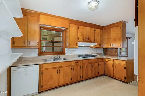 4737 Rosehill Road Fayetteville NC 28311