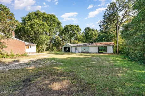 4737 Rosehill Road Fayetteville NC 28311