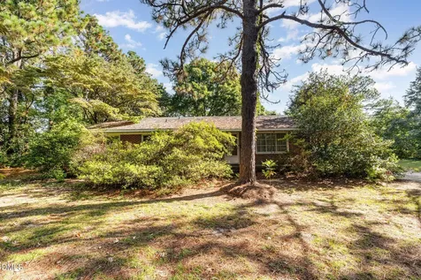 4737 Rosehill Road Fayetteville NC 28311
