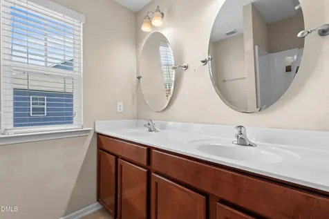 3017 Summerhouse Road Cary NC 27519