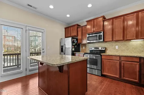 3017 Summerhouse Road Cary NC 27519