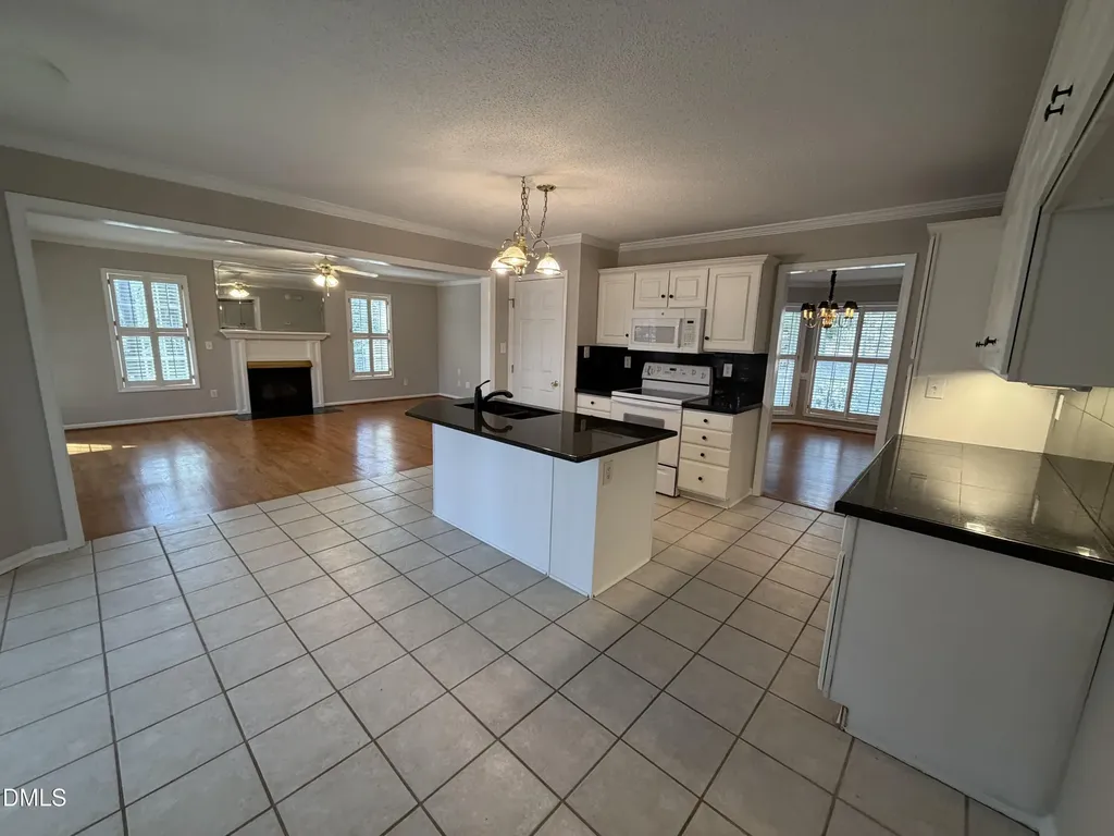 110 Redbay Lane Clayton NC 27527