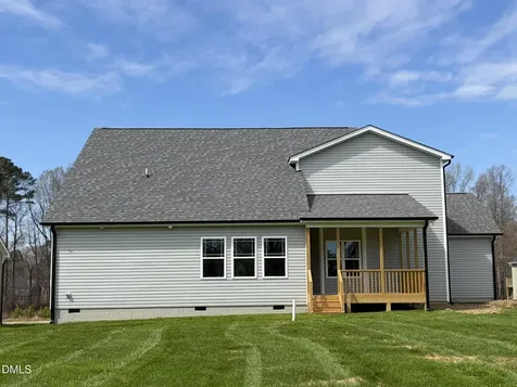 86 Hot Springs Way Benson NC 27504
