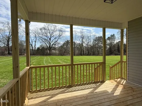 86 Hot Springs Way Benson NC 27504