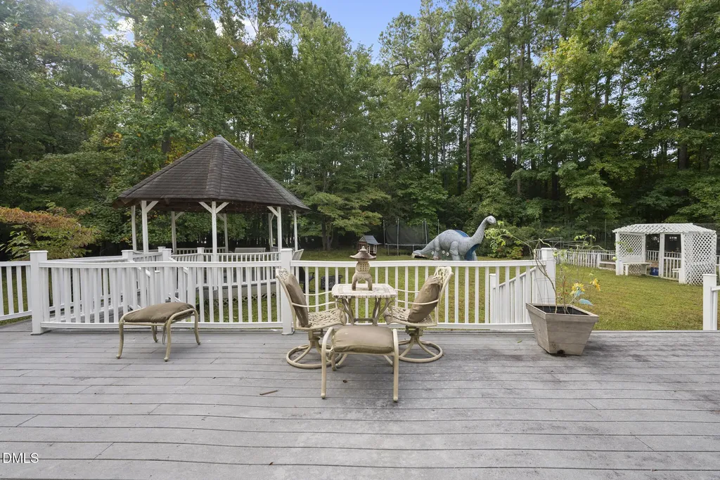 111 Foxridge Road Chapel Hill NC 27514