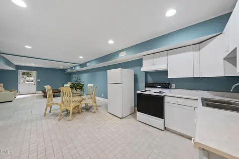 111 Foxridge Road Chapel Hill NC 27514