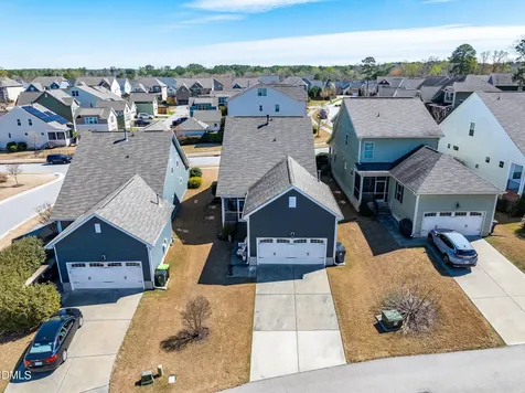 1852 Hammocks Beach Trail Apex NC 27502