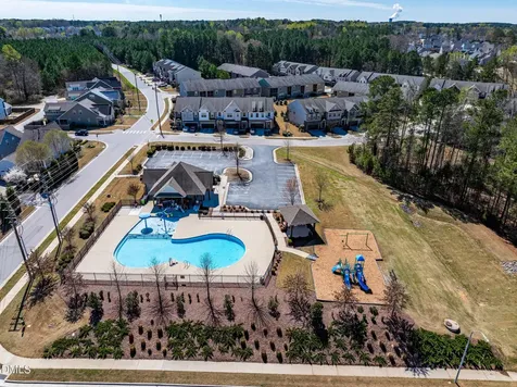 1852 Hammocks Beach Trail Apex NC 27502