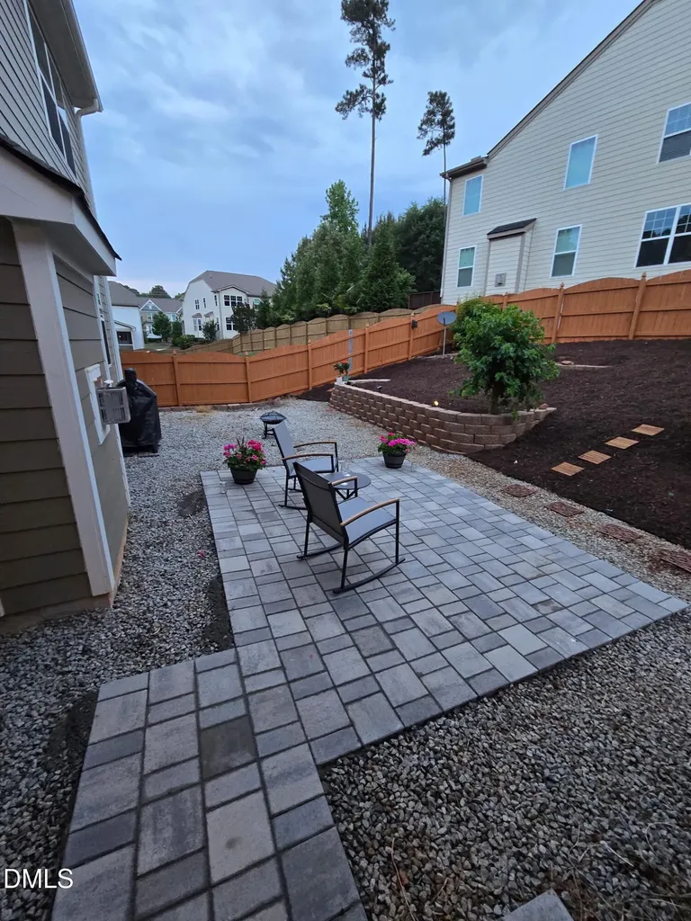 108 Horncliffe Way Holly Springs NC 27540