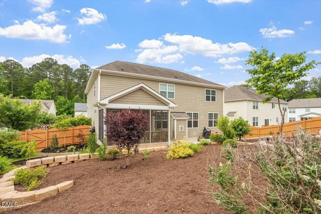 108 Horncliffe Way Holly Springs NC 27540