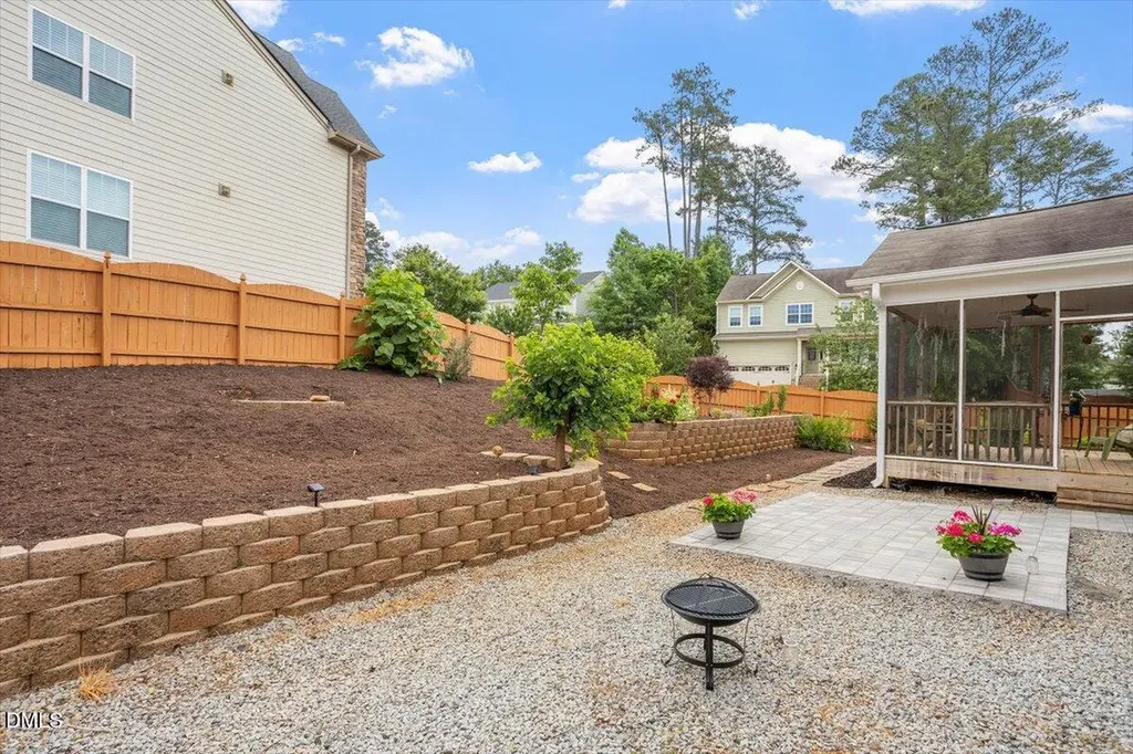 108 Horncliffe Way Holly Springs NC 27540