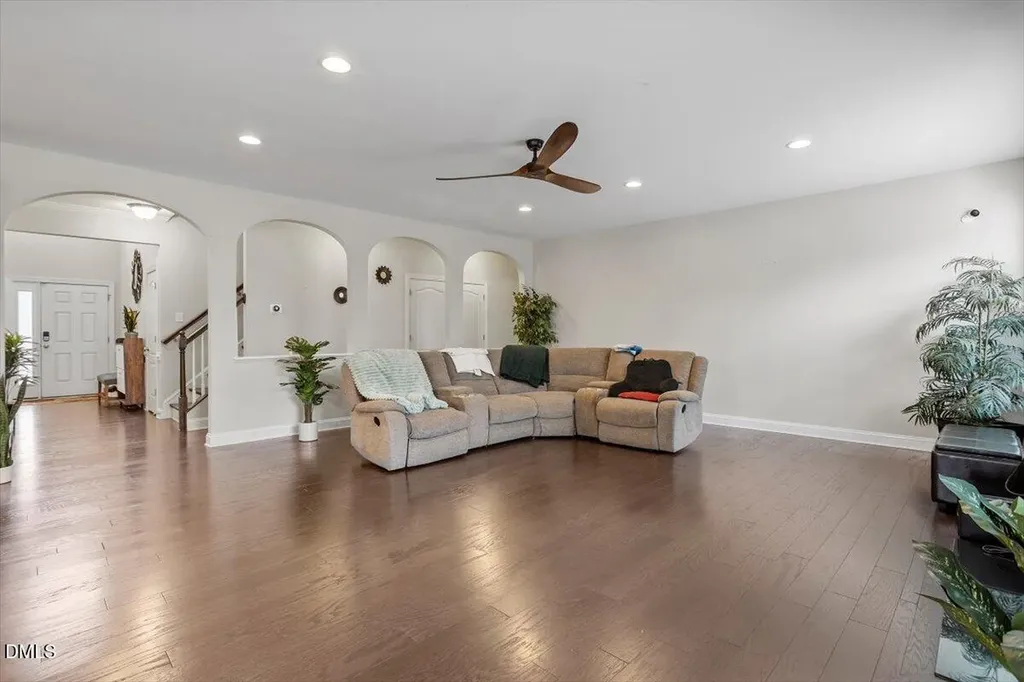 108 Horncliffe Way Holly Springs NC 27540