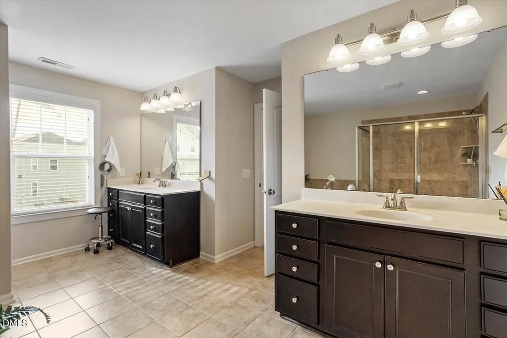 108 Horncliffe Way Holly Springs NC 27540