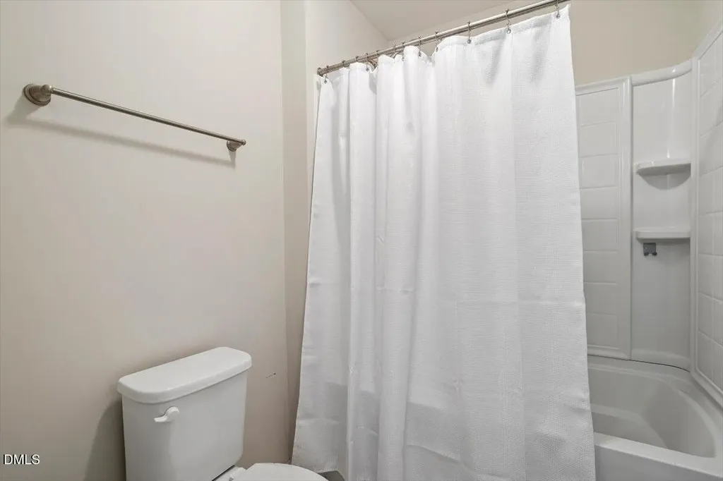 108 Horncliffe Way Holly Springs NC 27540