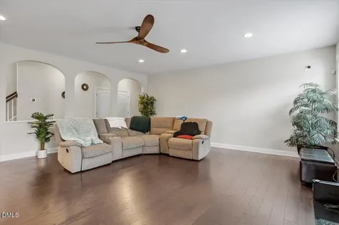 108 Horncliffe Way Holly Springs NC 27540