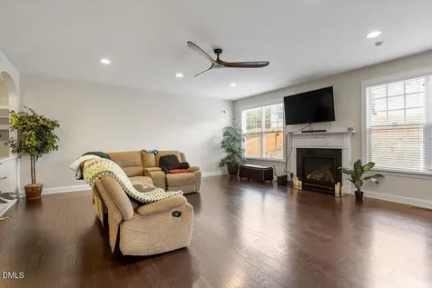 108 Horncliffe Way Holly Springs NC 27540