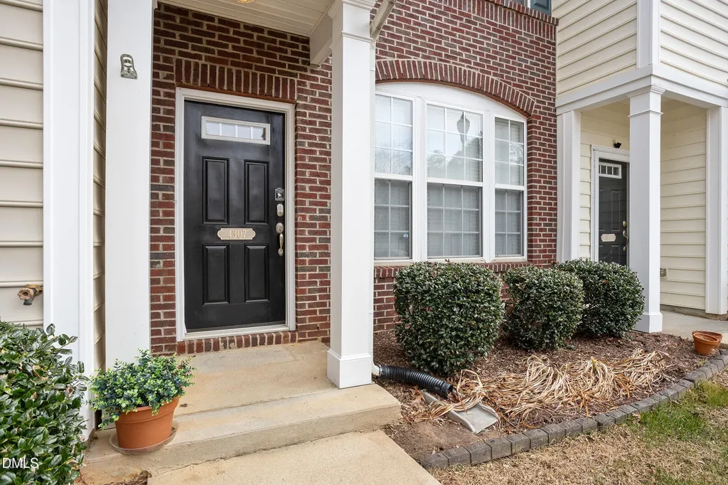 4307 Sugarbend Way Raleigh NC 27606