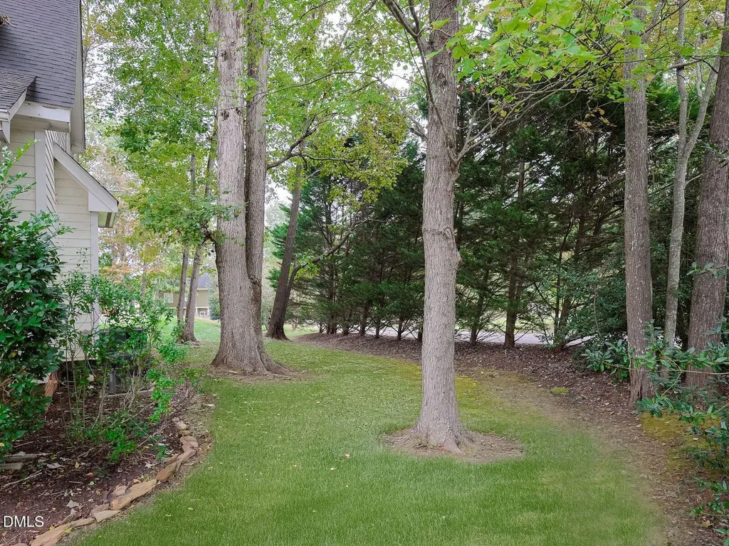 4333 Glen Erin Way Raleigh NC 27613