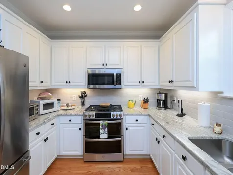 4333 Glen Erin Way Raleigh NC 27613