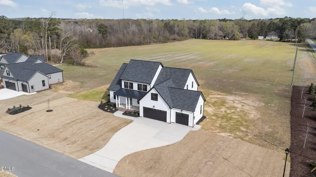24 Lane Farms Way Holly Springs NC 27540