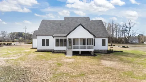 24 Lane Farms Way Holly Springs NC 27540