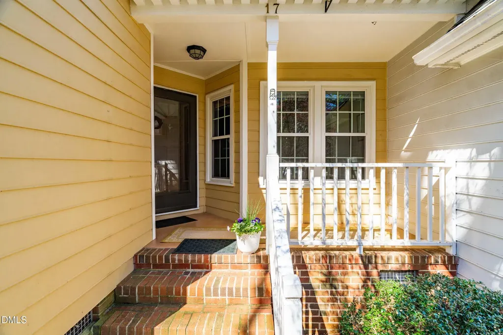 17 Renwick Court Raleigh NC 27615