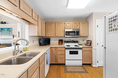 17 Renwick Court Raleigh NC 27615