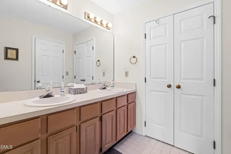 17 Renwick Court Raleigh NC 27615