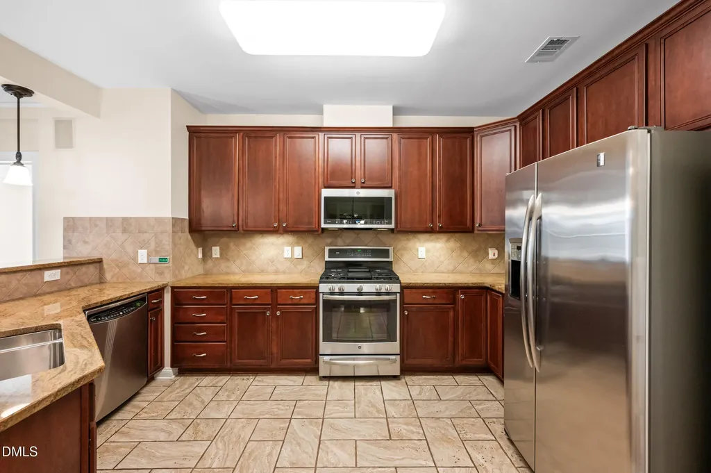 10511 Rosegate Court Raleigh NC 27617