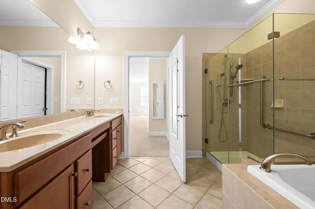 10511 Rosegate Court Raleigh NC 27617